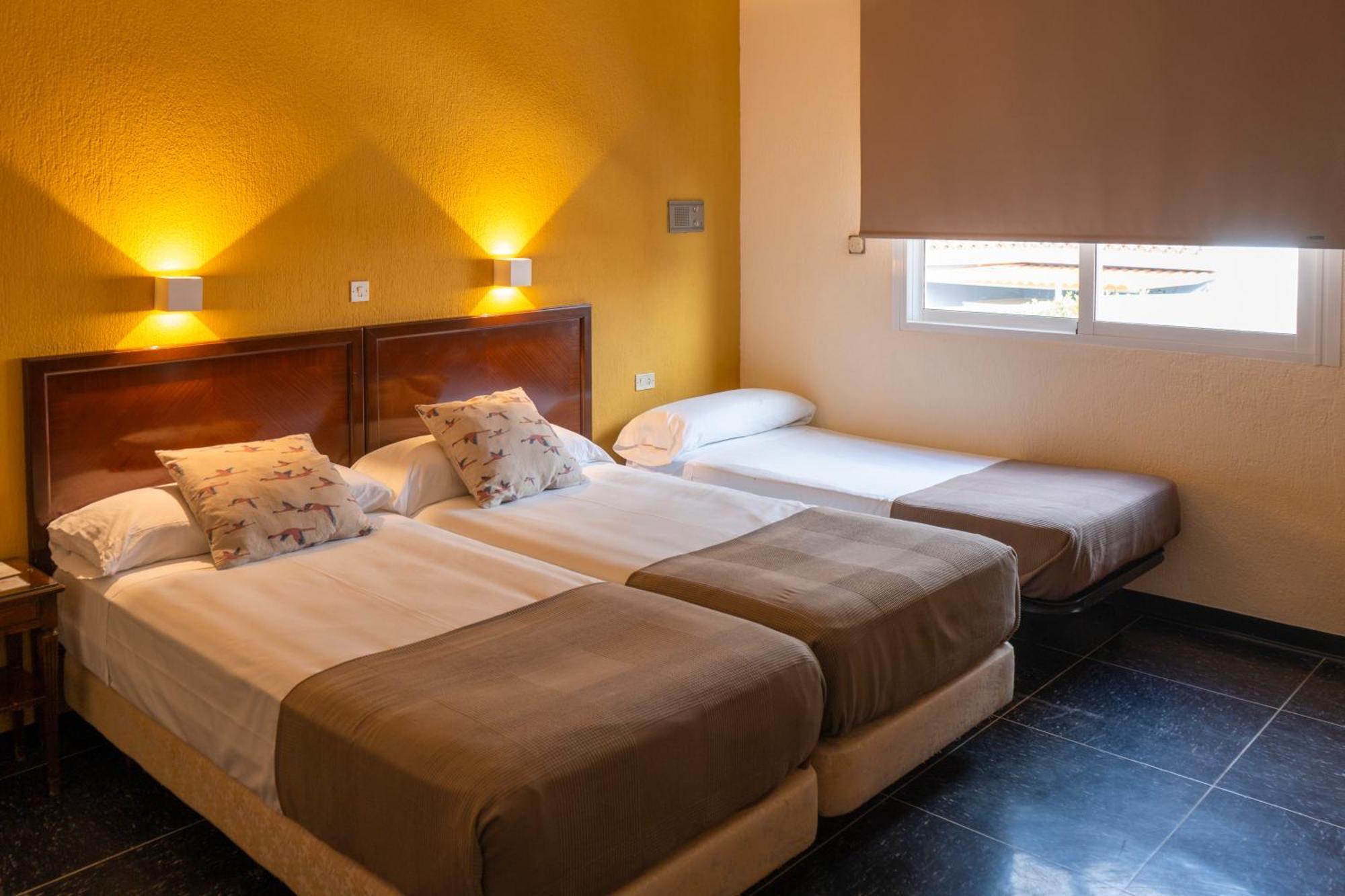 Hotel Caribe Rota Extérieur photo