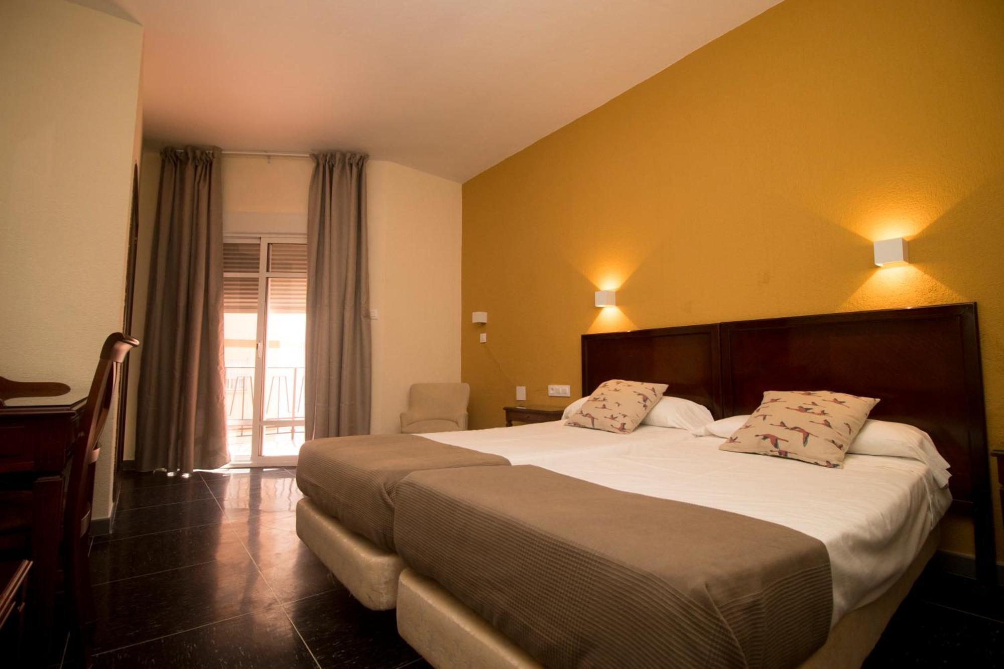 Hotel Caribe Rota Extérieur photo
